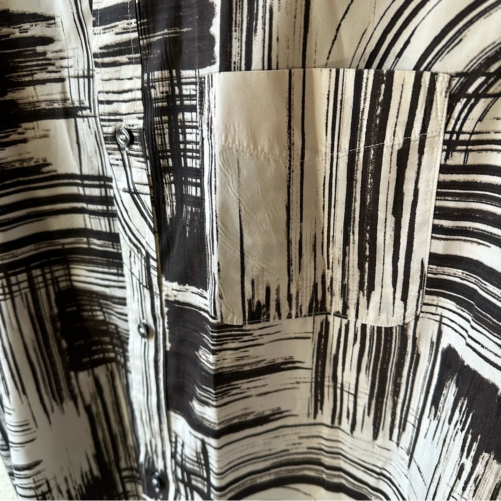 Banana Republic Black and Cream Abstract Button-Up Collared Shirt Mens Size XXLT - Picture 4 of 7